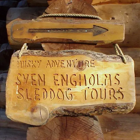 Engholm Husky Design Lodge