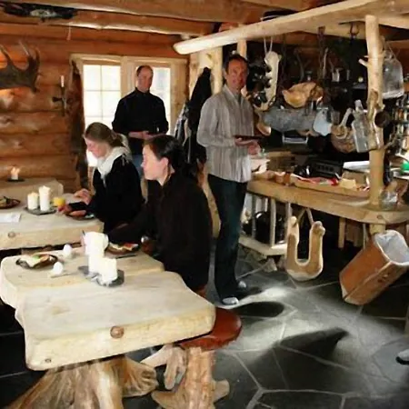 Engholm Husky Design Lodge Karasjok